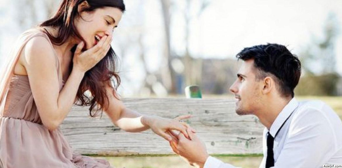 Girlfriend Kaise Banaye? गर्लफ्रेंड बनाने में होने वाली गलती