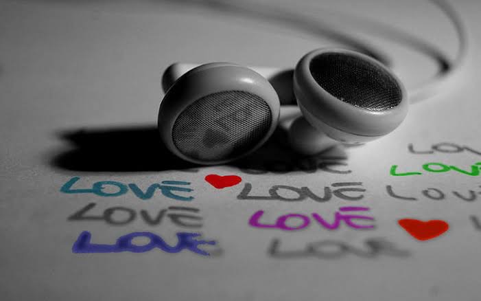 क्या earphones कानों के लिए खतरनाक हैं?