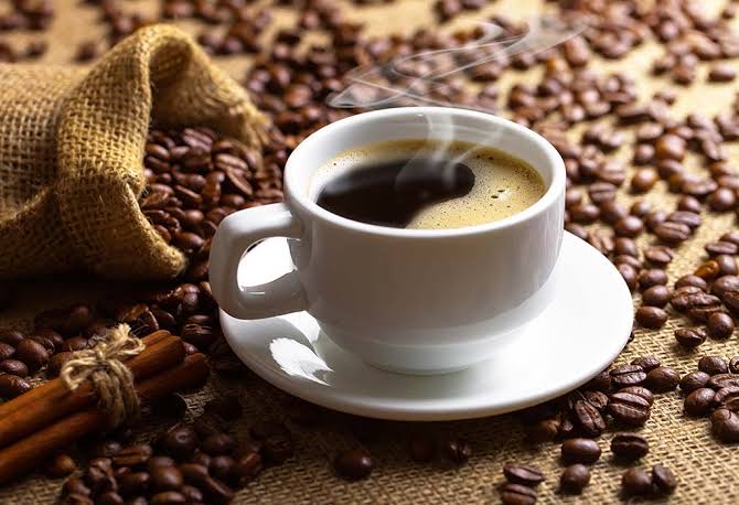 ब्लैक कॉफी (Black coffee) पीने के फायदे और नुकसान