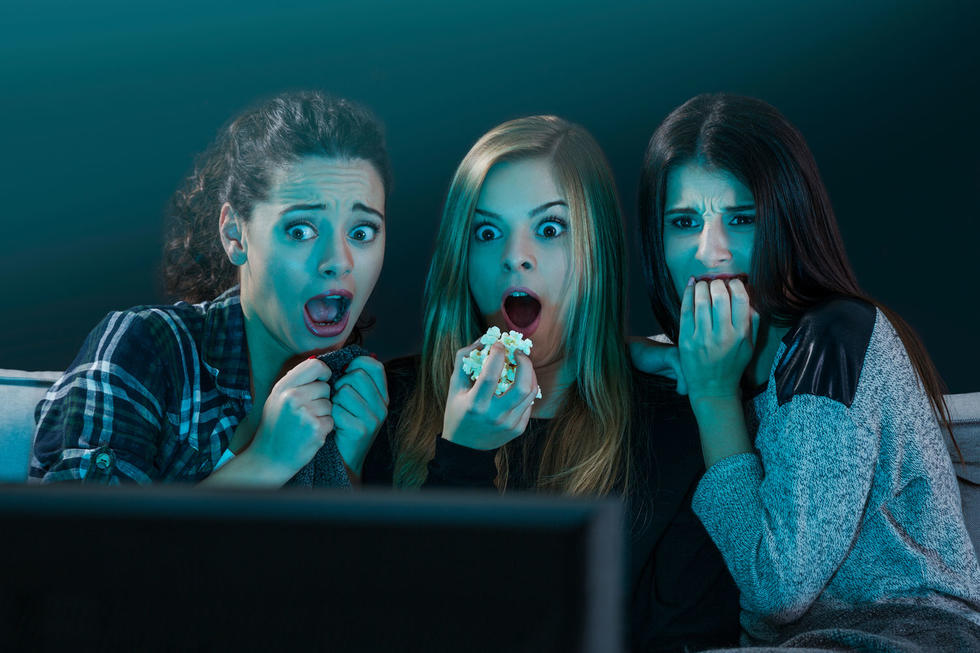 हॉरर मूवी देखने के फायदे - Horror Movie Dekhne Ke Fayde