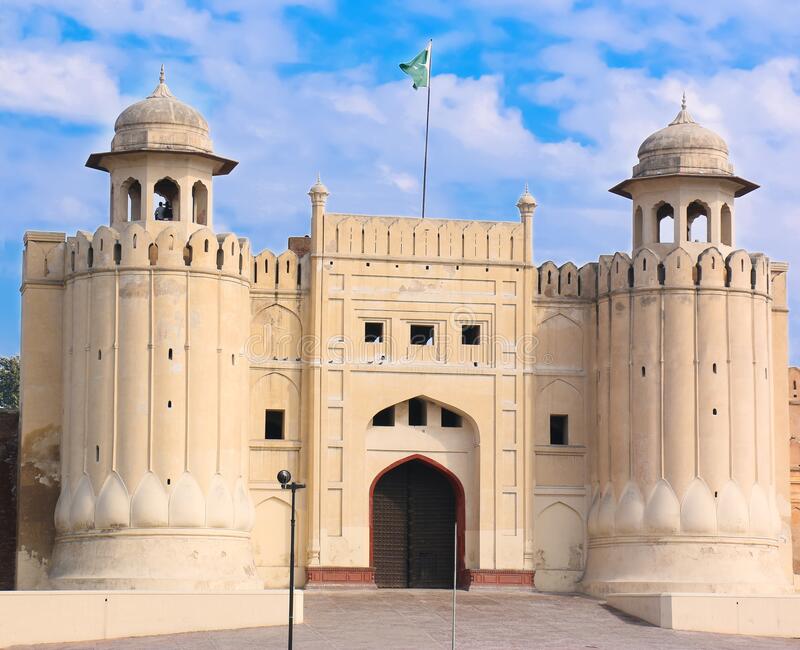 lahore fort pakistan also called shahi qila royal citadel city punjab fortress located northern end walled 171175879