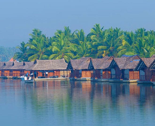 must visit travel destinations in kerala inside 1